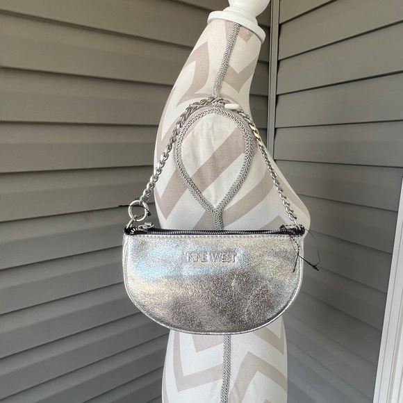 NWT- NINE WEST Silver Mini Hand Bag - Picture 1 of 6